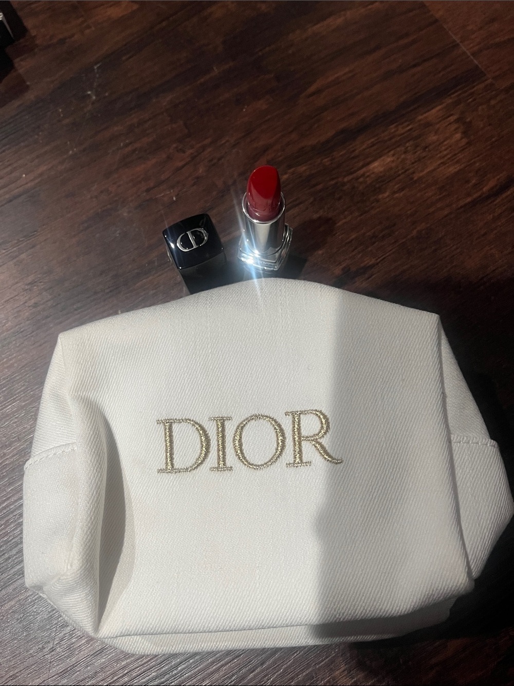 Christian Dior Rouge 762 Dioramour Metallic and makeup case-NEW